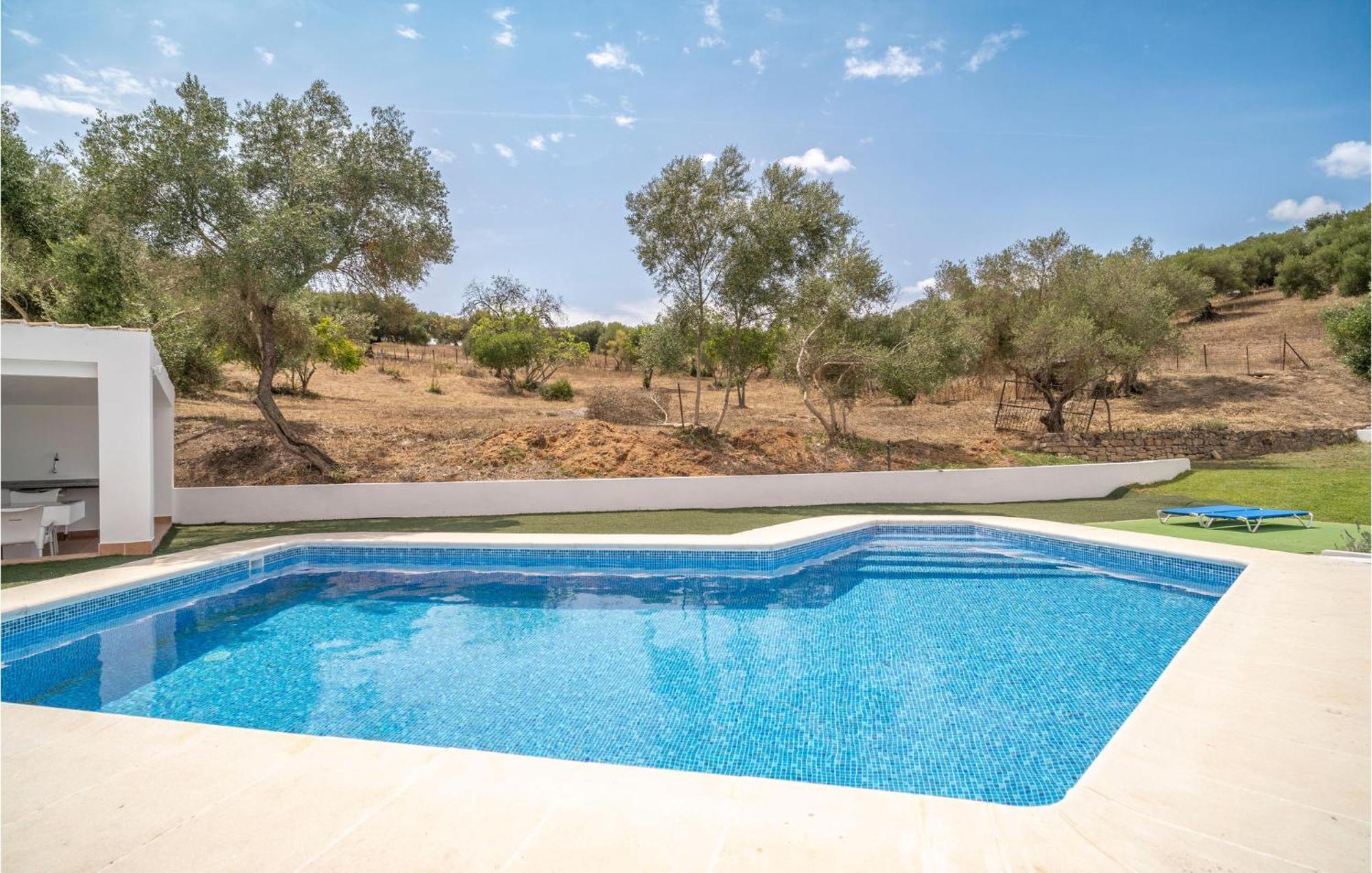 Beautiful Home In Algar With Indoor Swimming Pool Exterior photo