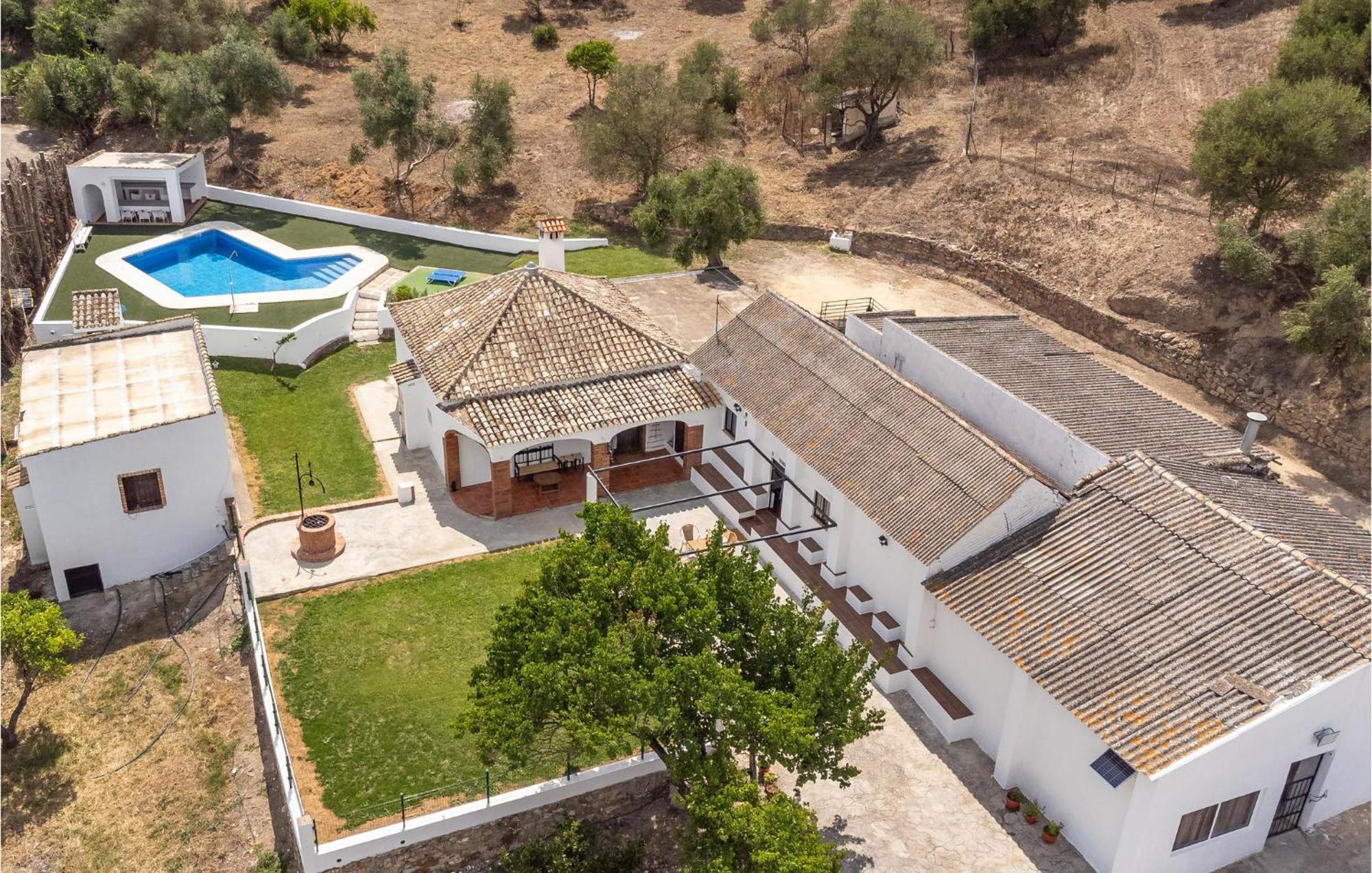 Beautiful Home In Algar With Indoor Swimming Pool Exterior photo